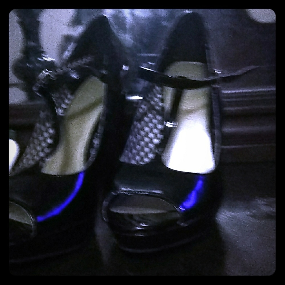Black heels